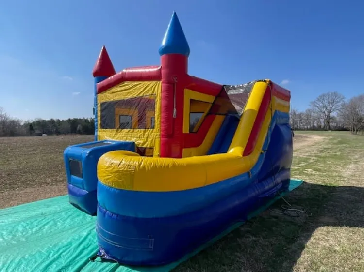 Castle Combo Wet/Dry Bounce House
